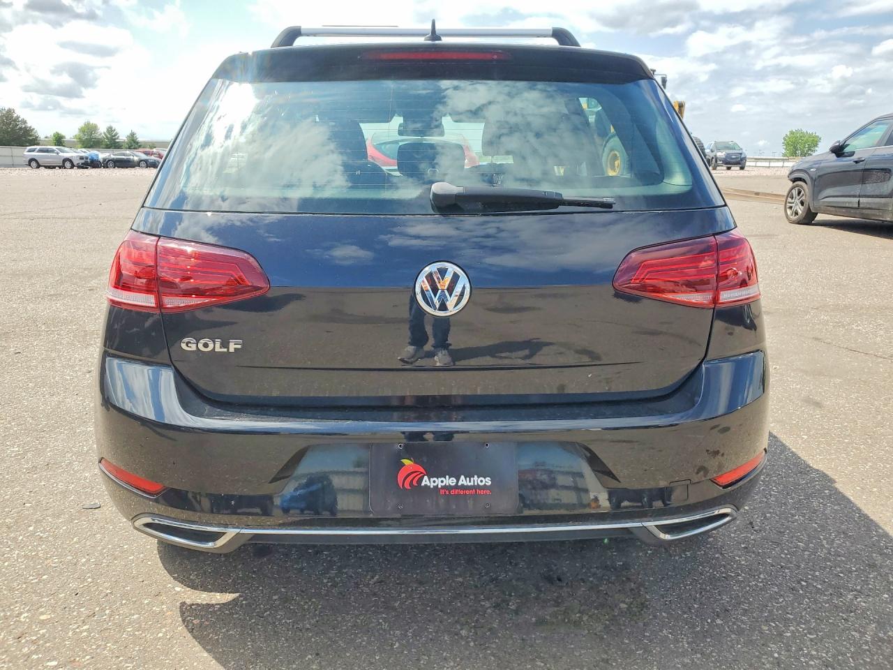 2019 Volkswagen Golf VIN 3VWG57AU5KM002995 COPART salvage auction — Front End, MN - CERT OF TITLE-SALVAGE, sold $3,300 on 2026-07-09 (photo 6)
