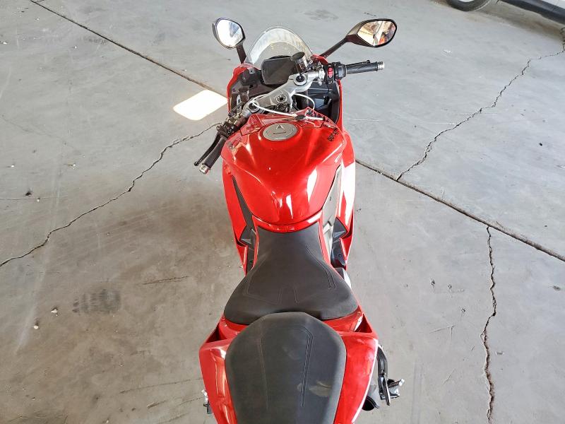 2026 Ducati Panigale VIN ZDMHAU8T6TB003360 COPART salvage auction — MINOR DENT/SCRATCHES, Az - Cert Of Title - Salvage, sold $7,200 on 2026-07-30 (photo 6)