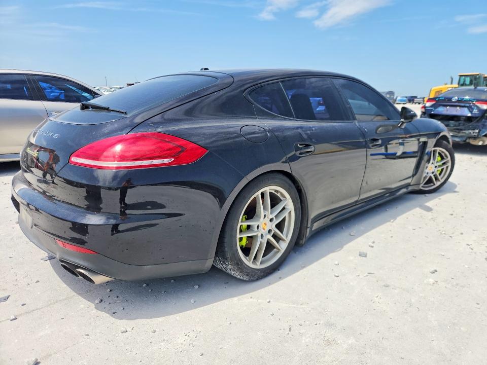2016 Porsche Panamera VIN WP0AD2A77GL040522 COPART salvage auction — MECHANICAL, TX - CERTIFICATE OF TITLE, sold $5,000 on 2026-07-31 (photo 3)