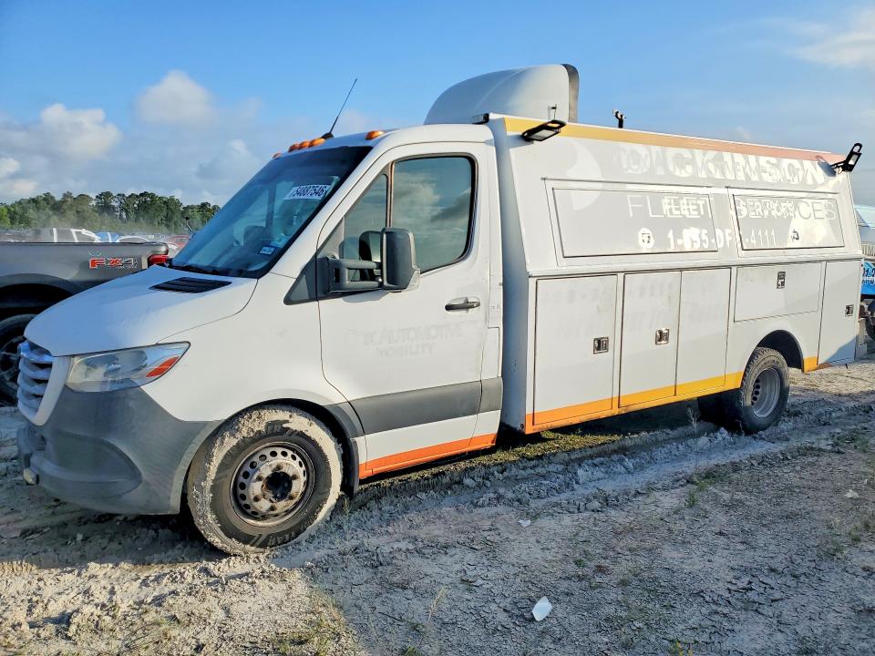 2019 Freightliner Sprinter VIN WDPPF4CD5KN039362 COPART salvage auction — NORMAL WEAR, TX - CERTIFICATE OF TITLE, sold $16,200 on 2026-07-17 (photo 1)
