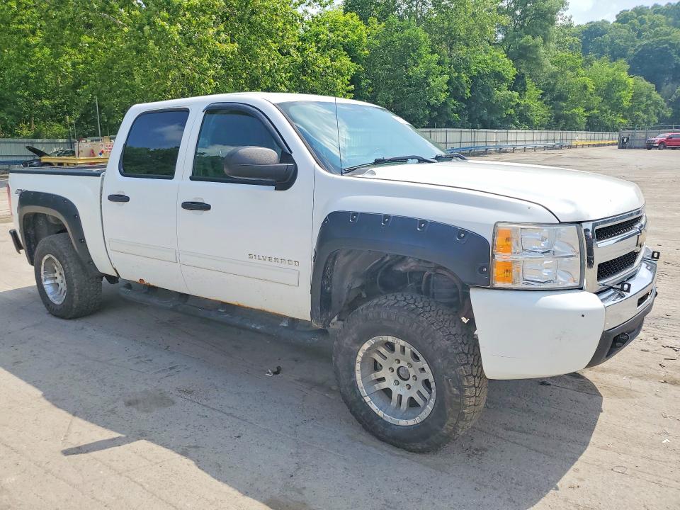 2010 Chevrolet Silverado VIN 3GCRKSE3XAG149884 COPART salvage auction — SIDE, Pa - Certificate Of Salvage, sold $575 on 2026-07-30 (photo 4)
