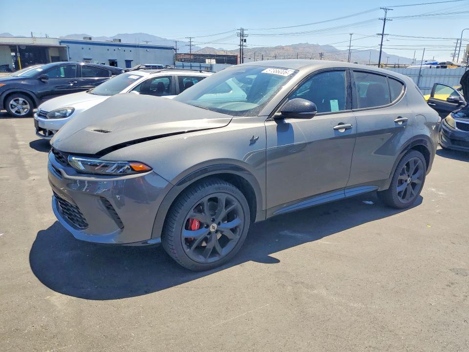 2024 Dodge Hornet VIN ZACPDFCW7R3A20556 — COPART salvage auction photo