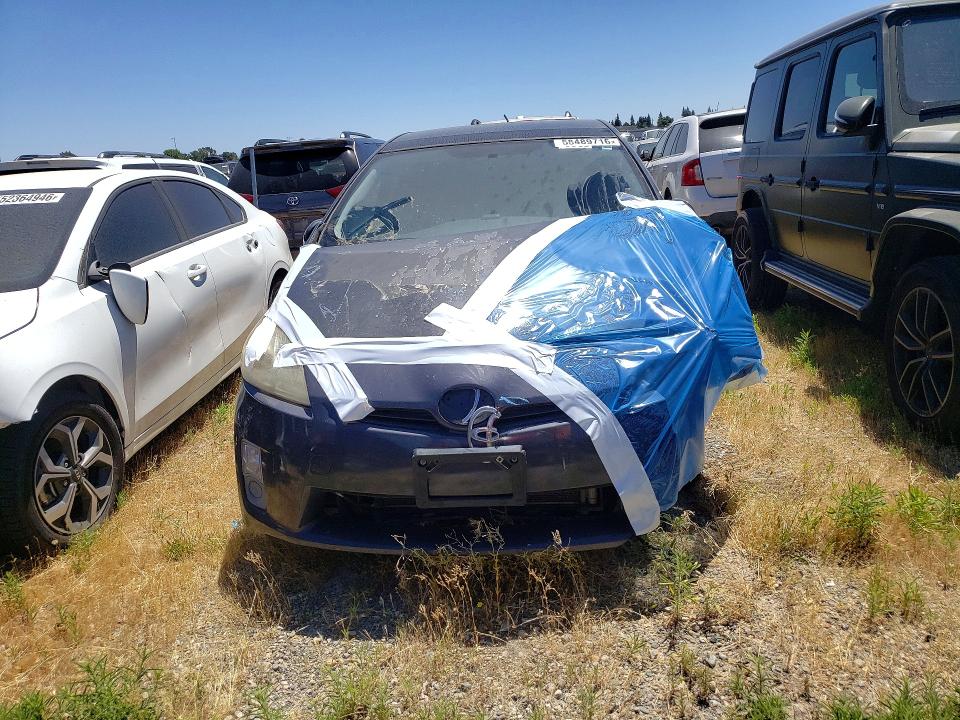 2010 Toyota Prius VIN JTDKN3DU3A0110759 COPART salvage auction — FRONT END, CA - DIS/DLR/EXP ONLY LIEN PAPERS, sold $500 on 2026-07-07 (photo 5)