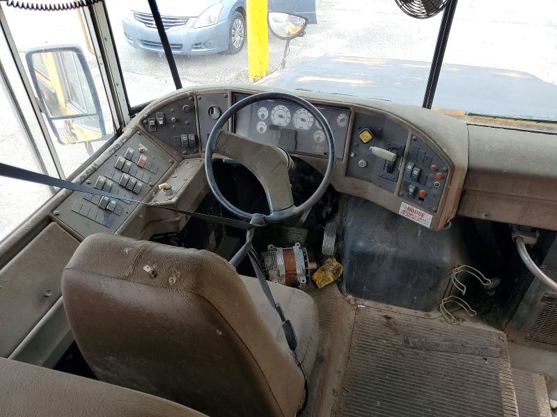 2002 Icrp VIN 4DRBRAAN52B945169 COPART salvage auction — NORMAL WEAR, Oh - Certificate Of Title, sold $1,450 on 2026-10-14 (photo 5)