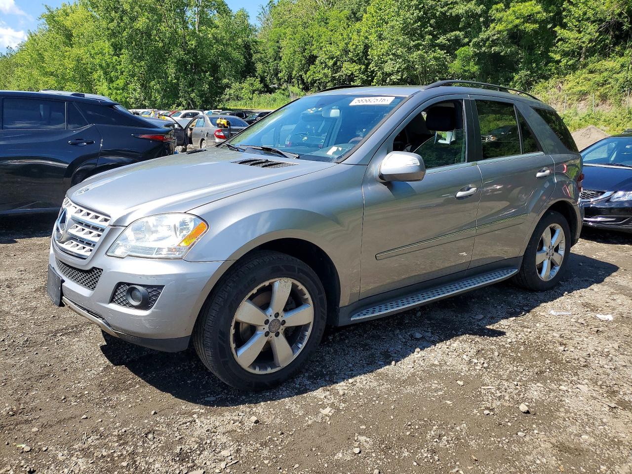 2010 Mercedes-Benz ML-Class VIN 4JGBB8GB9AA569638 — COPART salvage auction photo
