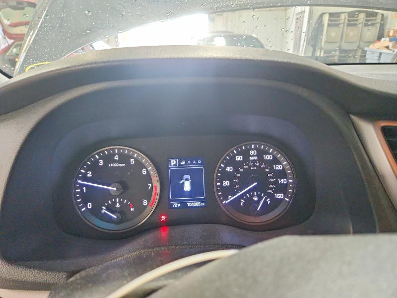 2018 Hyundai Tucson VIN KM8J2CA48JU760846 COPART salvage auction — HAIL, Il - Salvage Certificate, sold $2,400 on 2026-07-28 (photo 9)