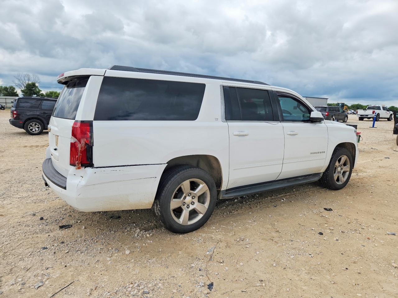 2016 Chevrolet Suburban VIN 1GNSCHKC5GR403510 COPART salvage auction — Rear End, TX - CERTIFICATE OF TITLE (P), sold $5,000 on 2026-07-09 (photo 3)