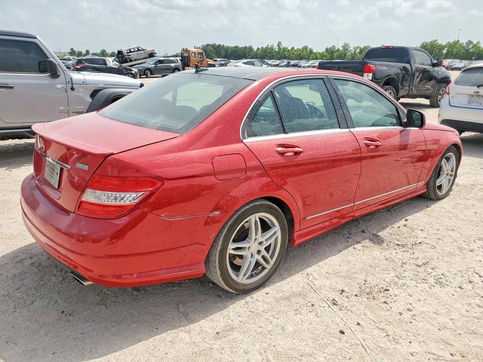 2008 Mercedes-benz C-klasse VIN WDDGF56X88F162956 COPART salvage auction — WATER/FLOOD, Tx - Salvage Title-Flood Damage, sold $150 on 2026-07-24 (photo 3)