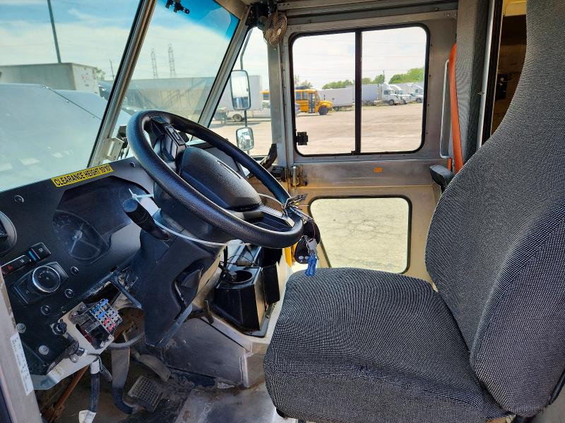 2021 Ford F59 VIN 1F65F5KN2M0A01962 COPART salvage auction — MINOR DENT/SCRATCHES, Mi - Certificate Of Title, sold $21,000 on 2026-07-07 (photo 6)