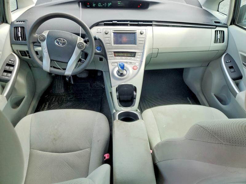 2013 Toyota Prius VIN JTDKN3DU0D1729494 COPART salvage auction — MINOR DENT/SCRATCHES, Sc - Dealer Only Clean Title, sold $1,300 on 2026-07-29 (photo 8)