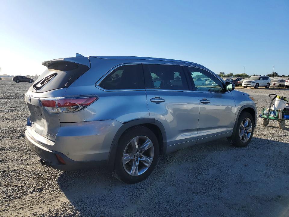2015 Toyota Highlander VIN 5TDDKRFH0FS124675 COPART salvage auction — REAR END, Ca - Salvage Certificate, sold $6,900 on 2026-07-09 (photo 3)