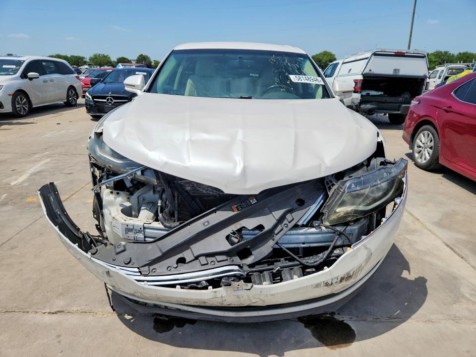 2016 Lincoln Mkx VIN 2LMTJ6KR6GBL29271 COPART salvage auction — FRONT END, Tx - Certificate Of Title (P), sold $1,150 on 2026-07-09 (photo 5)