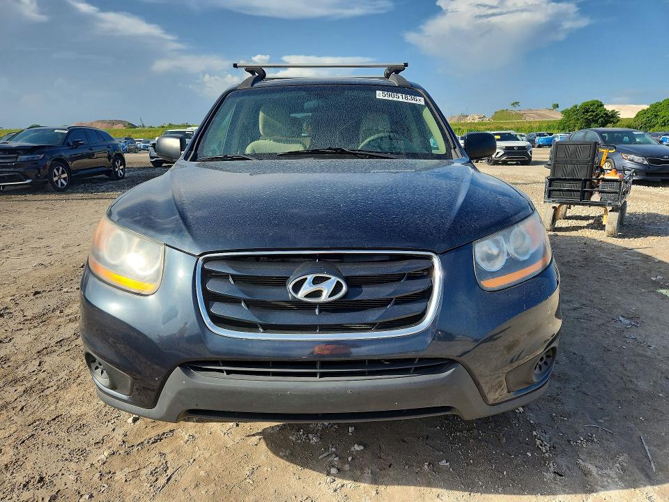 2011 Hyundai Santa fe VIN 5XYZG4AG5BG017329 COPART salvage auction — MINOR DENT/SCRATCHES, FL - CERTIFICATE OF TITLE, sold $1,350 on 2026-07-07 (photo 5)