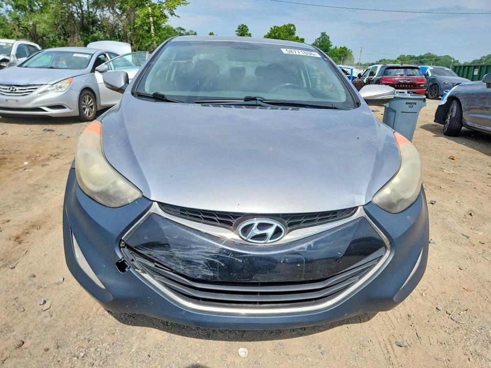 2013 Hyundai Elantra VIN KMHDH6AE8DU007974 COPART salvage auction — VANDALISM, Salvage Title, sold $125 on 2026-07-21 (photo 5)
