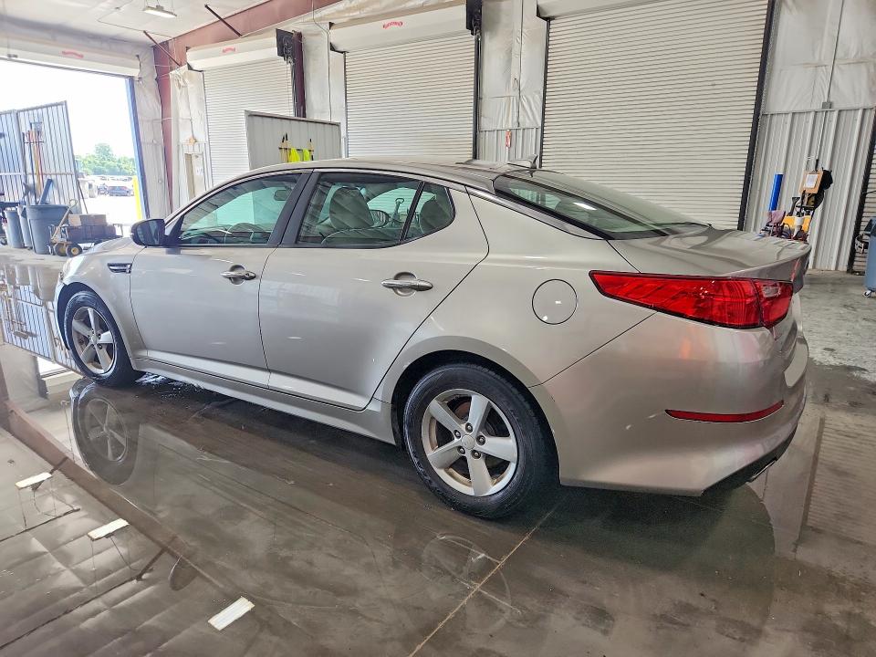 2015 Kia Optima VIN 5XXGM4A76FG384279 COPART salvage auction — VANDALISM, Il - Salvage Certificate, sold $975 on 2026-07-20 (photo 2)