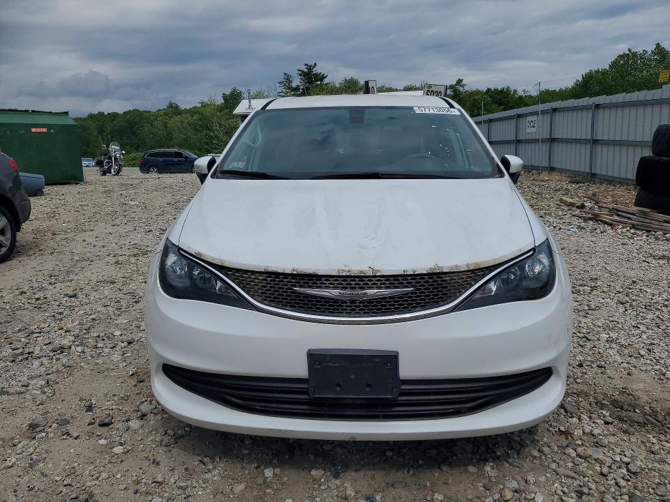 2017 Chrysler VIN 2C4RC1CG3HR571562 COPART salvage auction — MECHANICAL, Nj - Certificate Of Title, sold $550 on 2026-07-29 (photo 5)