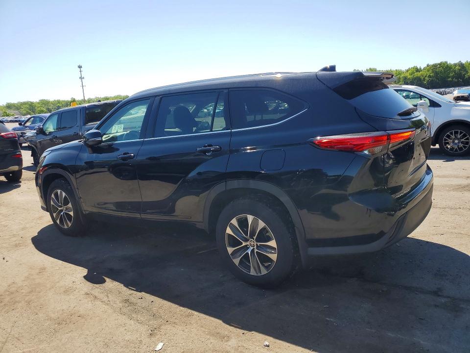 2022 Toyota VIN 5TDGZRBH8NS204027 COPART salvage auction — FRONT END, Nj - Cert Of Title-Salvage, sold $500 on 2026-07-21 (photo 2)
