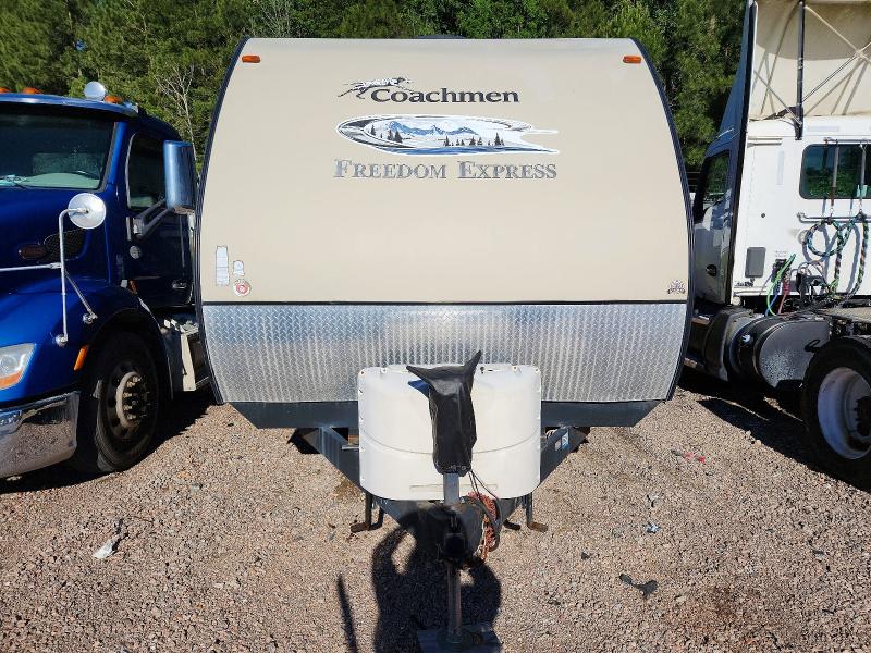 2016 Free Travel tra VIN 5ZT2FEPB1GA020496 COPART salvage auction — NORMAL WEAR, VA - CERTIFICATE OF TITLE, sold $2,900 on 2026-07-28 (photo 9)