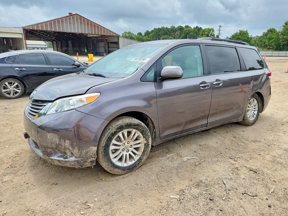 2012 Toyota VIN 5TDYK3DC7CS193865 COPART salvage auction — SIDE, La - Cert Of Title-Salvage, sold $975 on 2026-07-10 (photo 1)