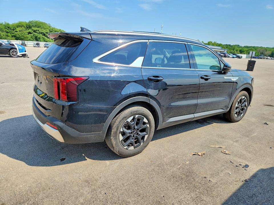 2024 Kia Sorento VIN 5XYRL4JC1RG267539 COPART salvage auction — FRONT END, NJ - CERTIFICATE OF TITLE, sold $15,100 on 2026-07-08 (photo 3)