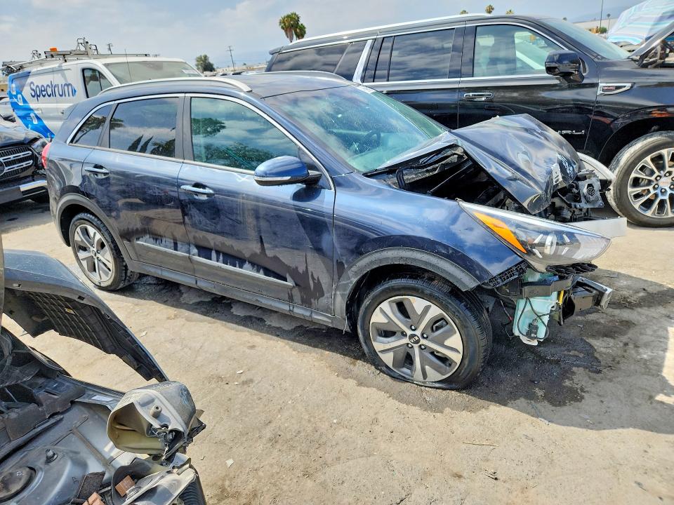 2020 Kia Niro VIN KNDCE3LG3L5081396 COPART salvage auction — FRONT END, CA - CERTIFICATE OF TITLE, sold $2,050 on 2026-07-16 (photo 4)