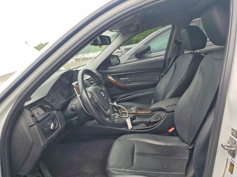 2015 BMW 3er VIN WBA3B5C50FF960658 COPART salvage auction — FRONT END, Wv - Certificate Of Title, sold $1,500 on 2026-08-13 (photo 7)