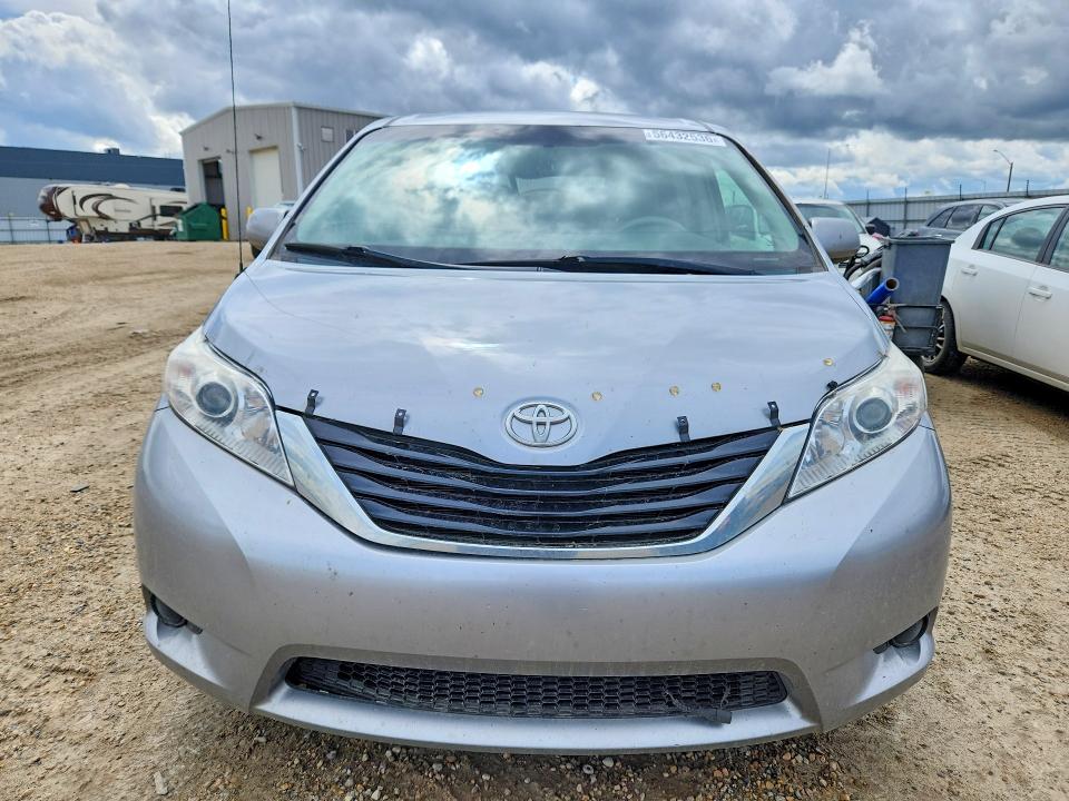 2013 Toyota Sienna VIN 5TDKK3DC8DS367059 COPART salvage auction — REAR END, Ab - Bos - Salvage, sold $3,650 on 2026-07-09 (photo 5)