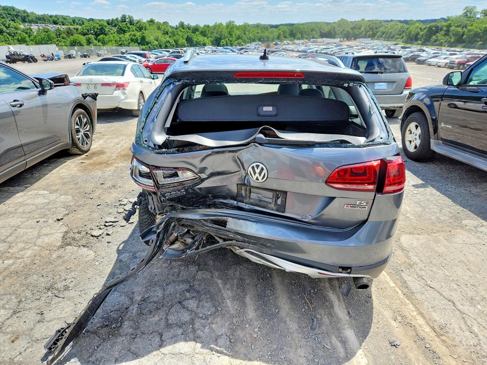 2017 Volkswagen Golf VIN 3VWH17AU2HM531829 COPART salvage auction — REAR END, Pa - Certificate Of Salvage, sold $1,100 on 2026-07-02 (photo 6)