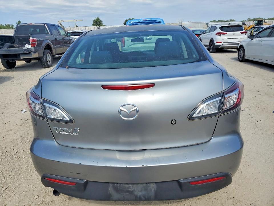 2011 Mazda 3 VIN JM1BL1UF4B1424251 COPART salvage auction — FRONT END, Ks - Cert Of Title-Salvage, sold $90 on 2026-07-30 (photo 6)