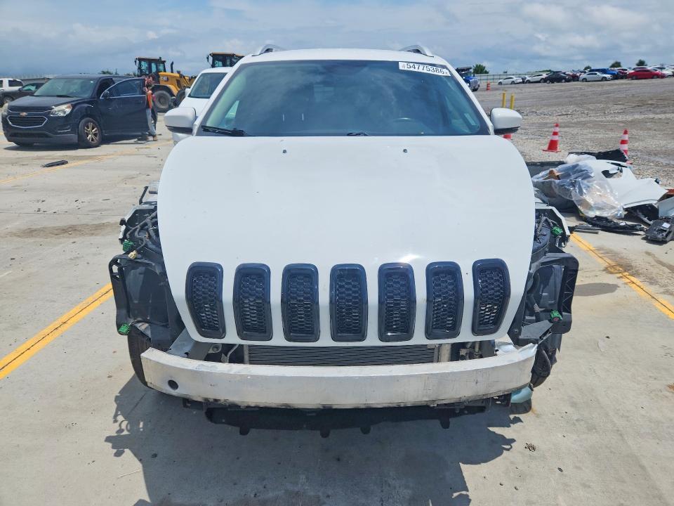 2017 Jeep Cherokee VIN 1C4PJLDB7HD231913 COPART salvage auction — FRONT END, KY - CERT OF TITLE-SALVAGE, sold $2,200 on 2026-07-09 (photo 5)