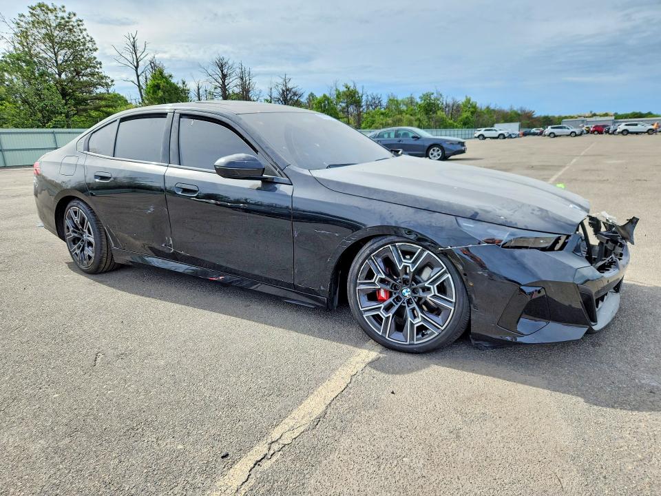 2026 BMW 5er VIN WBA53FJ01TCX69685 COPART salvage auction — FRONT END, Ny - Mv-907A Salvage Certificate, sold $20,900 on 2026-08-21 (photo 4)