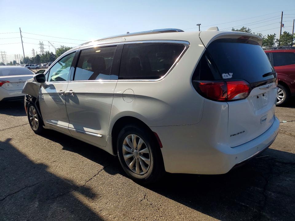 2018 Chrysler Pacifica VIN 2C4RC1BG4JR120504 COPART salvage auction — FRONT END, Co - Salvage Title, sold $275 on 2026-07-28 (photo 2)