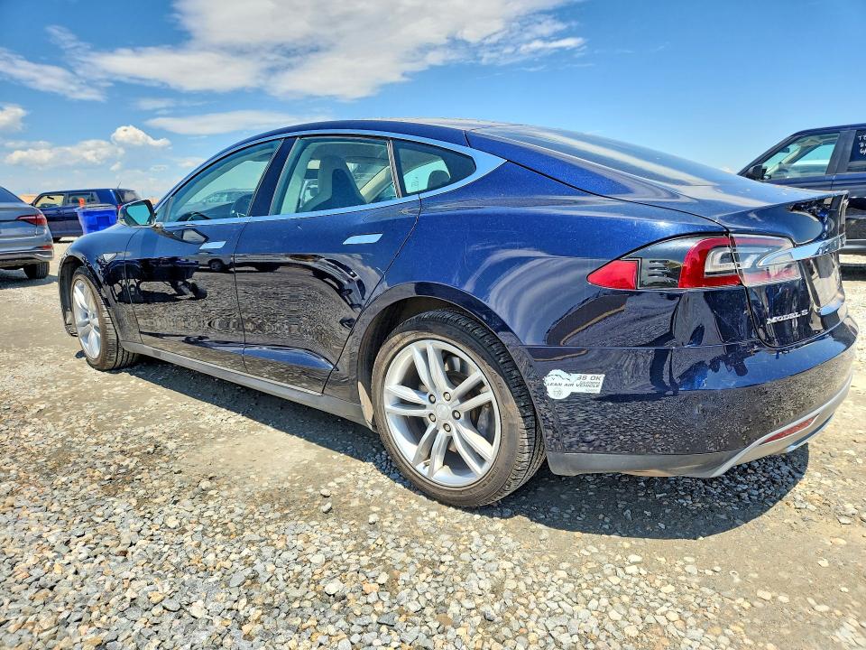 2013 Tesla Model s VIN 5YJSA1CN3DFP14781 COPART salvage auction — REAR END, Co - Dis/Dlr/Exp Only Clean Title, sold $7,700 on 2026-07-16 (photo 2)