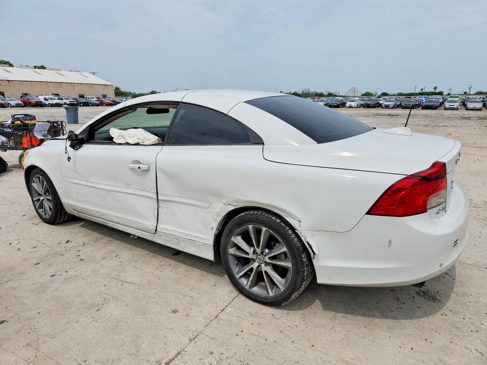2013 Volvo C70 VIN YV1672MC5DJ137063 COPART salvage auction — SIDE, TX - SALVAGE VEHICLE TITLE (P), sold $200 on 2026-08-18 (photo 2)