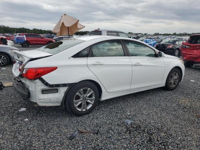 2013 Hyundai VIN 5NPEB4AC2DH779068 COPART salvage auction — REAR END, FL - CERT OF TITLE SLVG REBUILDABLE, sold $775 on 2026-07-02 (photo 3)