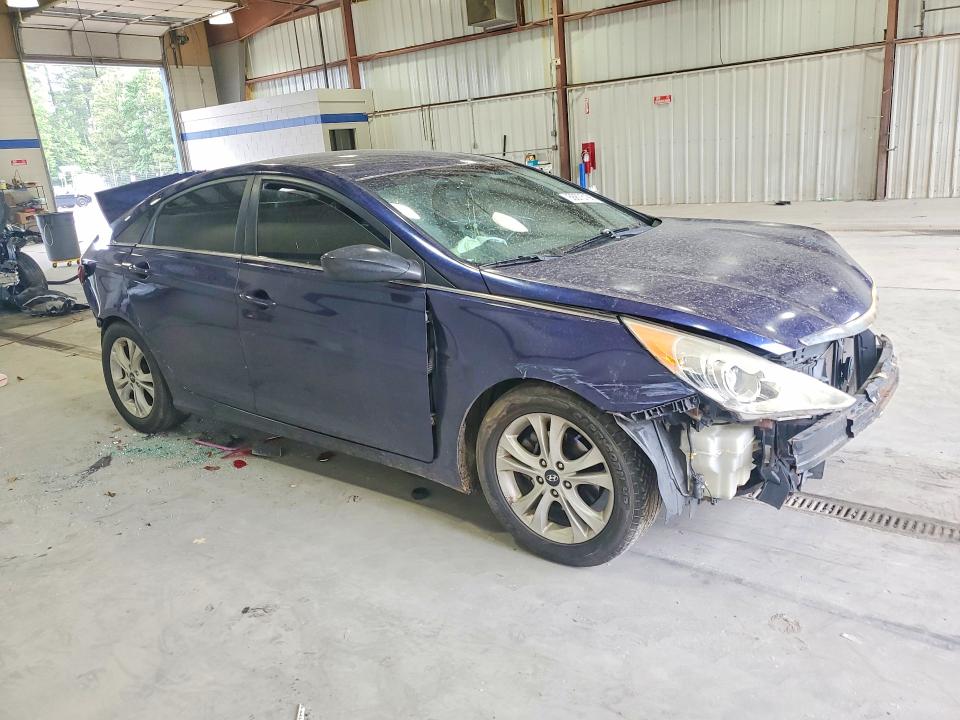 2011 Hyundai Sonata VIN 5NPEB4AC2BH054339 COPART salvage auction — REAR END, VA - CERT OF TITLE - SALVAGE, sold $400 on 2026-07-02 (photo 4)
