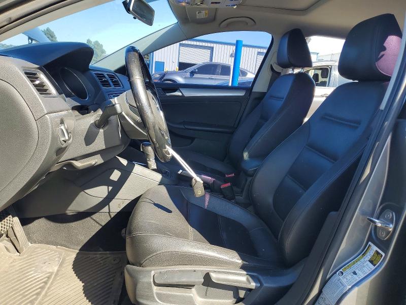 2017 Volkswagen Jetta VIN 3VWDB7AJ9HM299473 COPART salvage auction — MINOR DENT/SCRATCHES, CA - CERTIFICATE OF TITLE, sold $4,150 on 2026-08-11 (photo 7)