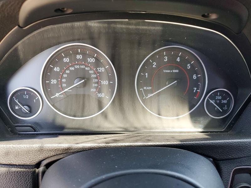2018 BMW 3er VIN WBA8E1C56JA762677 COPART salvage auction — FRONT END, Ca - Salvage Certificate, sold $1,600 on 2026-08-03 (photo 9)