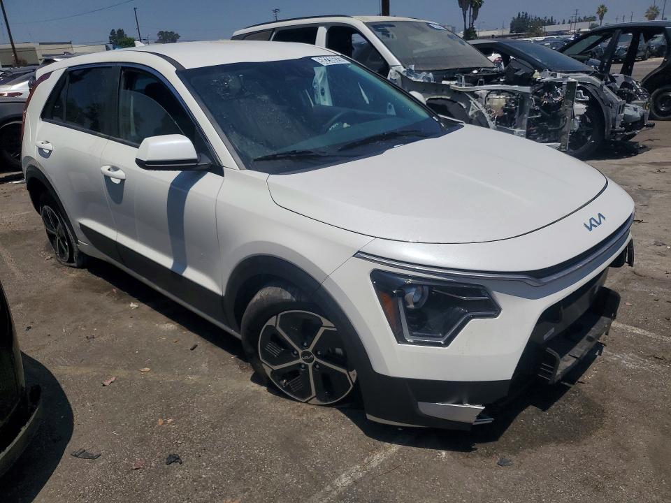 2026 Kia Niro VIN KNDCP3LE5T5330497 COPART salvage auction — FRONT END, CA - CERTIFICATE OF TITLE, sold $5,700 on 2026-07-08 (photo 4)