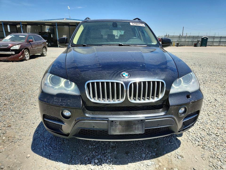 2013 BMW X5 VIN 5UXZV4C53D0E04005 COPART salvage auction — MINOR DENT/SCRATCHES, Co - Dis/Dlr/Exp Only Clean Title, sold $500 on 2026-07-02 (photo 5)