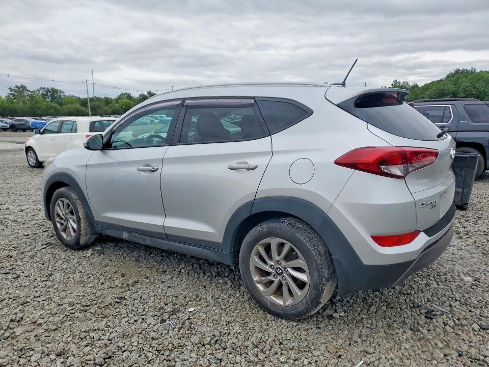 2016 Hyundai VIN KM8J3CA28GU044937 COPART salvage auction — MINOR DENT/SCRATCHES, Salvage Title, sold $4,800 on 2026-07-08 (photo 2)