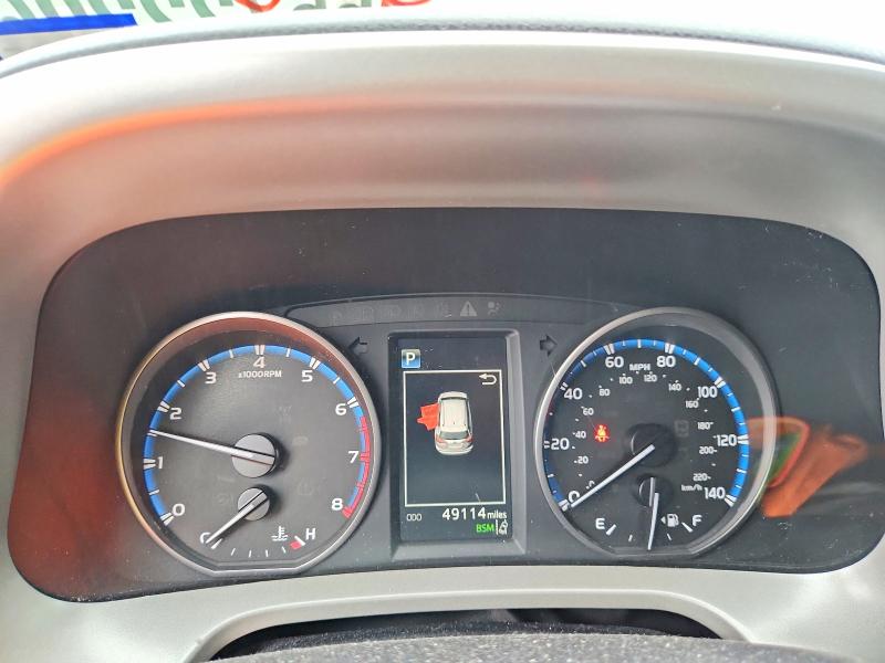 2018 Toyota Rav 4 VIN 2T3WFREV7JW425424 COPART salvage auction — SIDE, Tx - Salvage Vehicle Title, sold $550 on 2026-07-30 (photo 9)
