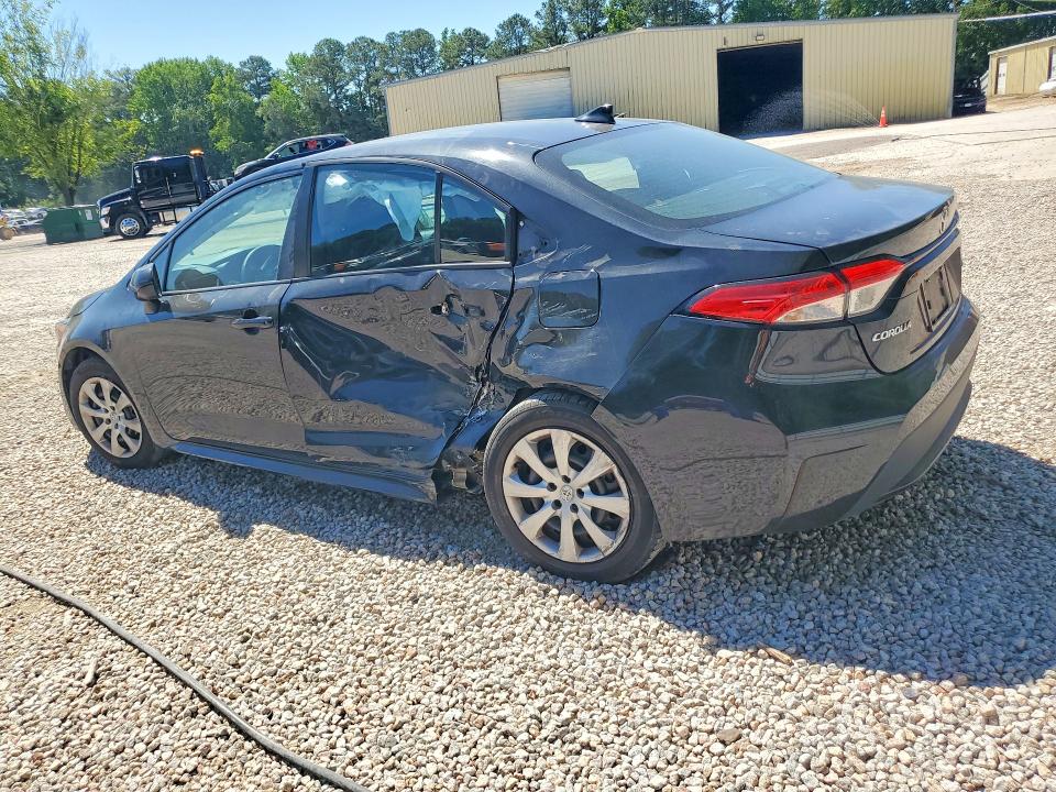 2022 Toyota Corolla VIN 5YFEPMAE5NP339479 COPART salvage auction — SIDE, Nc - Salvage Certificate Of Title, sold $450 on 2026-07-31 (photo 2)