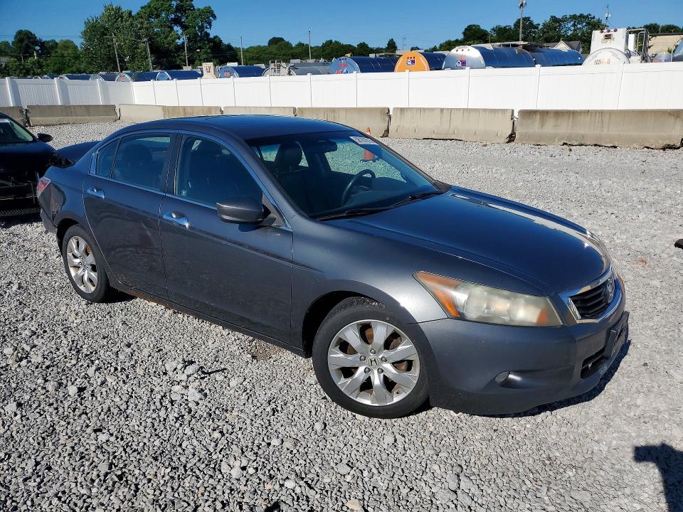 2009 Honda Accord VIN 1HGCP36819A045738 COPART salvage auction — REAR END, OH - CERT OF TITLE-SALVAGE, sold $275 on 2026-07-02 (photo 4)