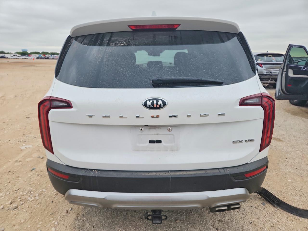 2020 Kia Telluride VIN 5XYP34HC2LG069637 COPART salvage auction — Front End, TX - SALVAGE VEHICLE TITLE, sold $6,300 on 2026-06-25 (photo 6)