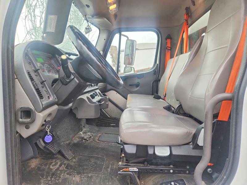 2024 Freightliner M2 106 VIN 3ALACXFE0RDUX7849 COPART salvage auction — FRONT END, AL - CERT OF TITLE-SALVAGE TITLE, sold $125 on 2026-07-30 (photo 6)