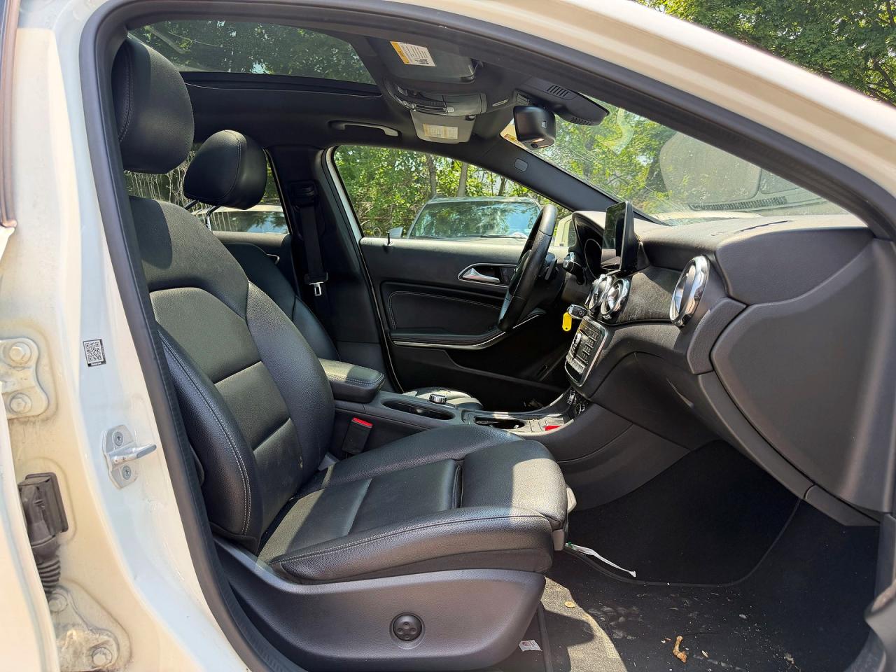 2018 Mercedes-Benz GLA-Class VIN WDCTG4GB8JJ432686 COPART salvage auction — Minor Dent/Scratches, IN - CERTIFICATE OF TITLE (P), sold $5,800 on 2026-07-01 (photo 5)