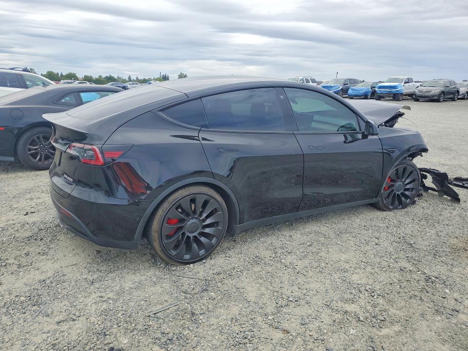 2022 Tesla Model y VIN 7SAYGDEF8NF407708 COPART salvage auction — FRONT END, CA - SALVAGE CERTIFICATE, sold $6,000 on 2026-07-23 (photo 3)