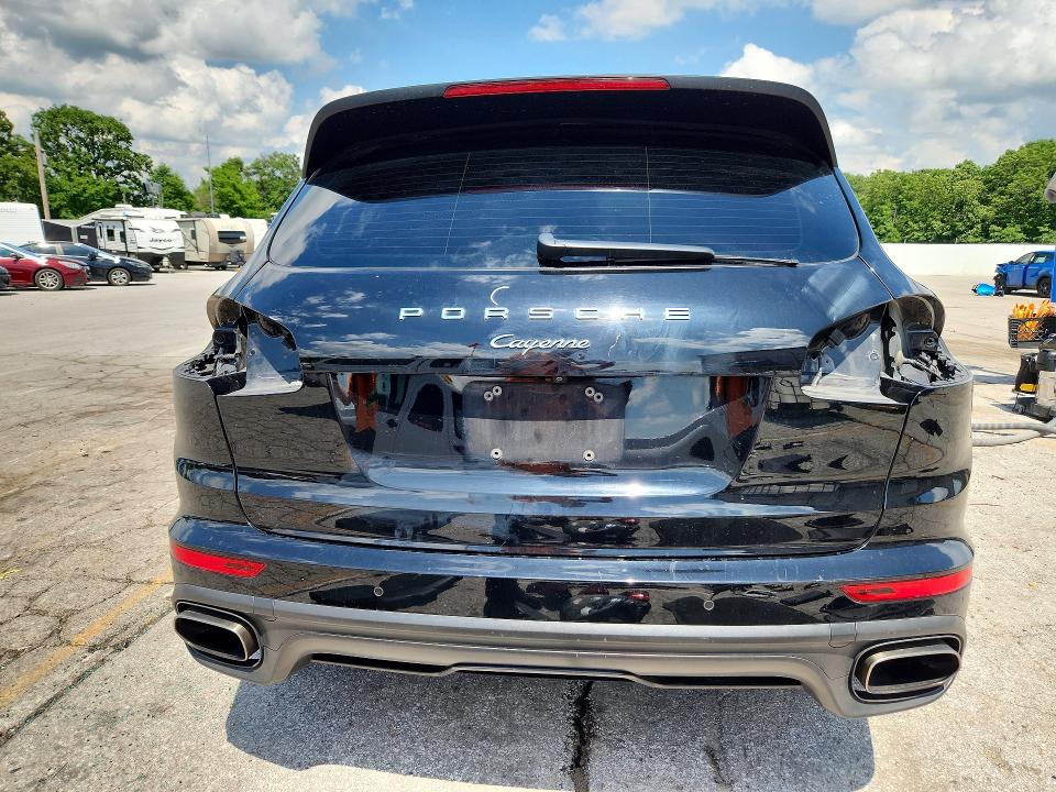 2017 Porsche VIN WP1AA2A29HKA80782 COPART salvage auction — HAIL, Mo - Salvage Certificate Of Title, sold $7,200 on 2026-07-29 (photo 6)