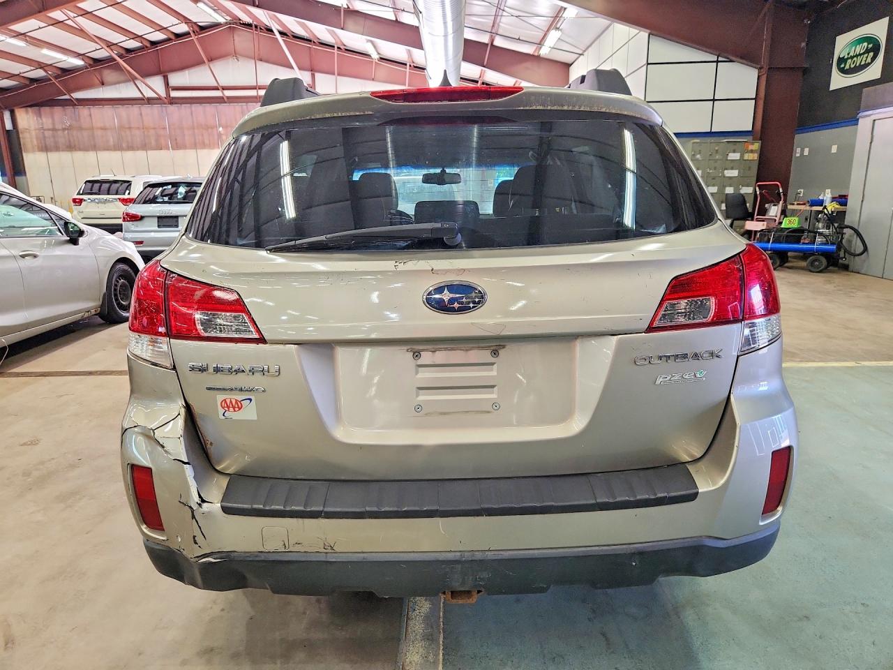 2014 Subaru Outback VIN 4S4BRBCC1E3222371 COPART salvage auction — Front End, VT - CERTIFICATE OF TITLE, sold $1,150 on 2026-09-15 (photo 6)